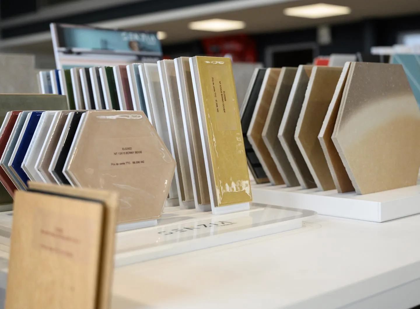 carrelage mural luce